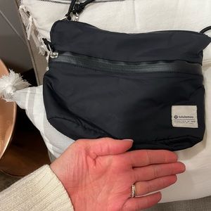 Lulu Lemon crossbody bag
